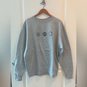 Champion Gray Men's Sweater NWT